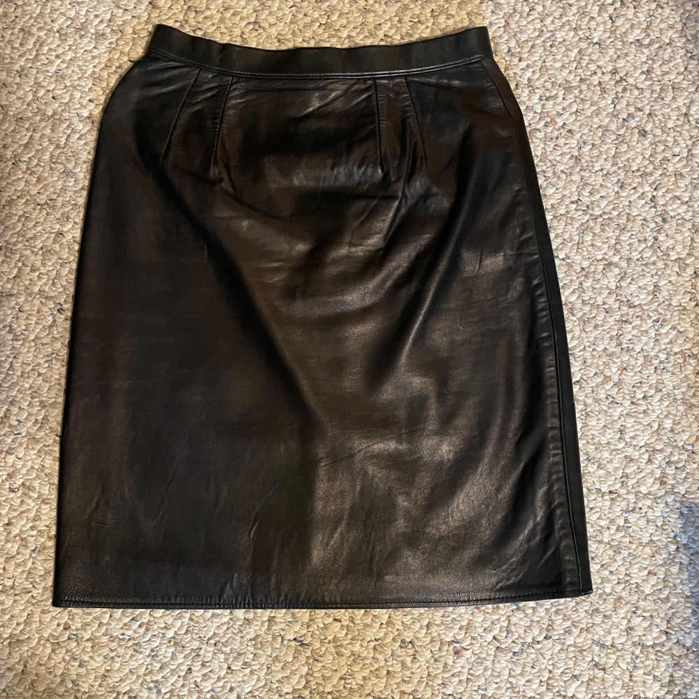 Butter soft black leather skirt. Size 10.